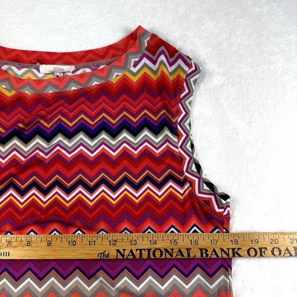 Trina Turk Multi Zinnia Zig Zag Printed Sheath Dress Colorful Capsleeve Retro M - Picture 10 of 12